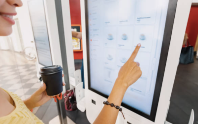 KIOSCOS DE PEDIDO EN RESTAURACIÓN: EFICIENCIA Y EXPERIENCIA EN EL NUEVO MODELO DE SERVICIO